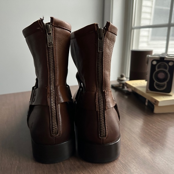 Men’s Frye Phillip Harness Boots, Size 11.5 - Picture 5 of 8